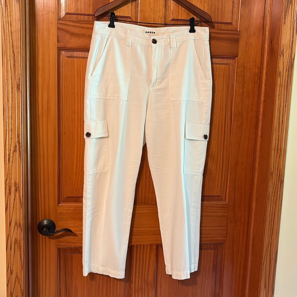 Boden lightweight cargo pants